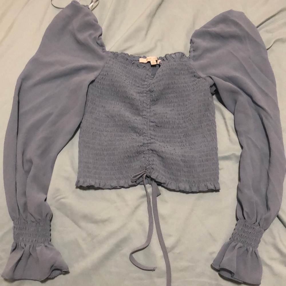 NEVER WORN Blue off the shoulder FashionNova blouse